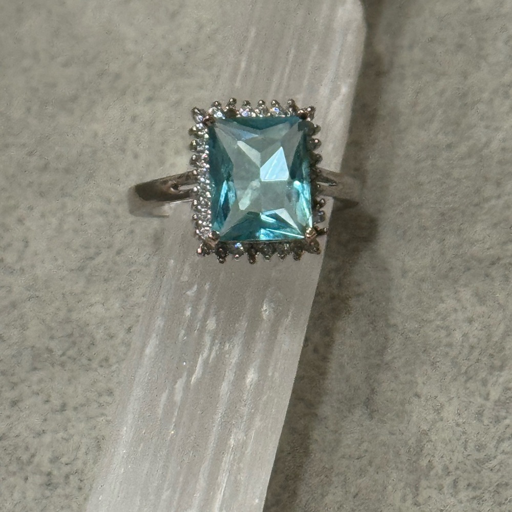 Aquamarine Ring